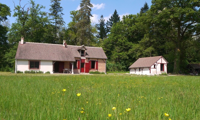 Selles-Saint-Denis House | House, Selles Saint-Denis