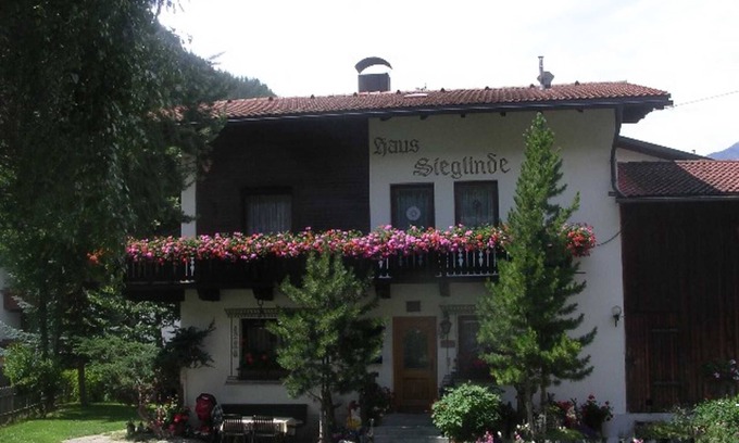 Nauders Cottage | House Sieglinde - double room