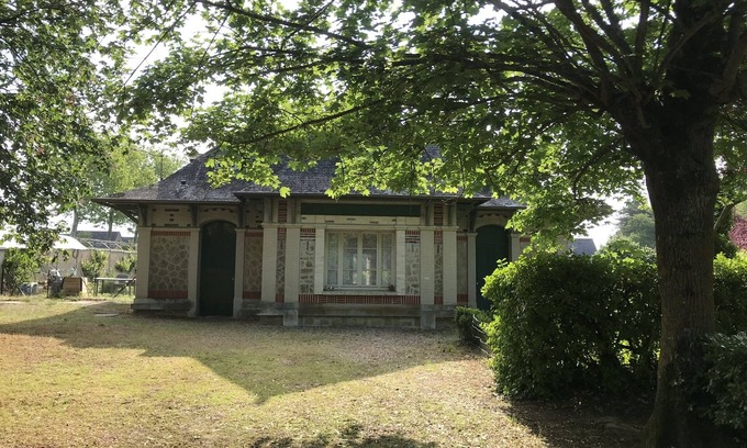 Noyant-de-Touraine House | House sleeps 6/8 Touraine