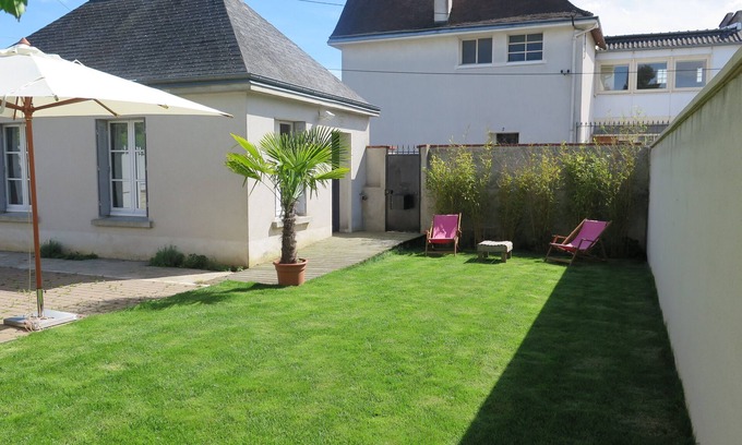 Blois House | House-studio with garden near downtown Blois
