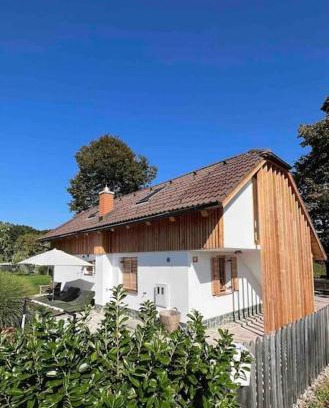 Cerklje ob Krki House | House-tanjevica