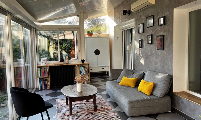 Chateauvert House | House Valence - small garden