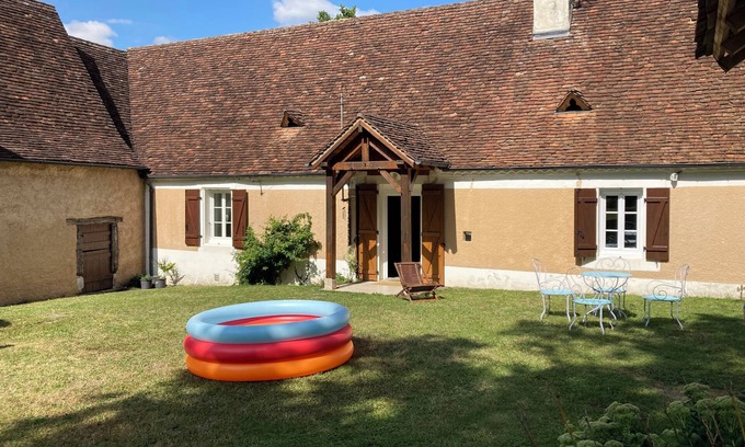 Milhac-d'Auberoche House | House/villa 7 rooms (160m2)