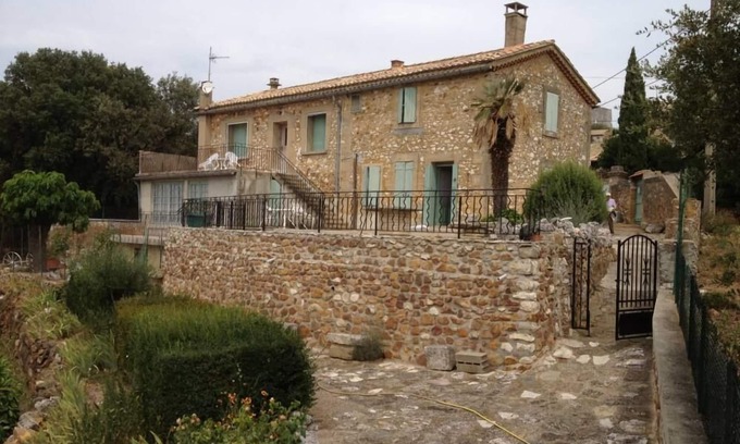 La Capelle-et-Masmolene House | House with garden near UZES