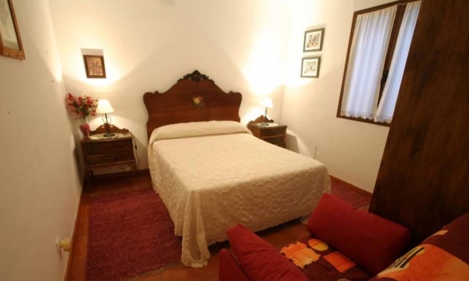 Puebla de Don Rodrigo House | House with 4 double rooms with bathroom each. In the surroundings of Cabañeros.