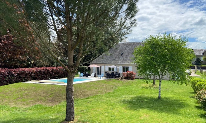 Argentat House | HOUSE WITH HEATED SWIMMING POOL* ON THE BANKS OF THE DORDOGNE WIFI OFFERED