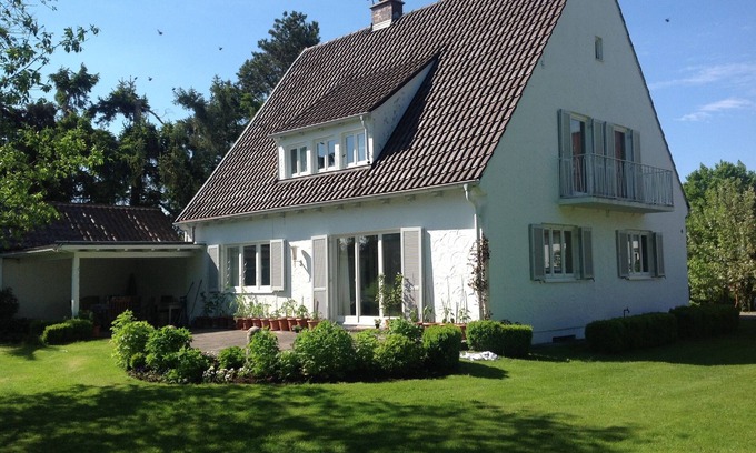 Klosterlechfeld House | House with a large garden between Augsburg and Munich