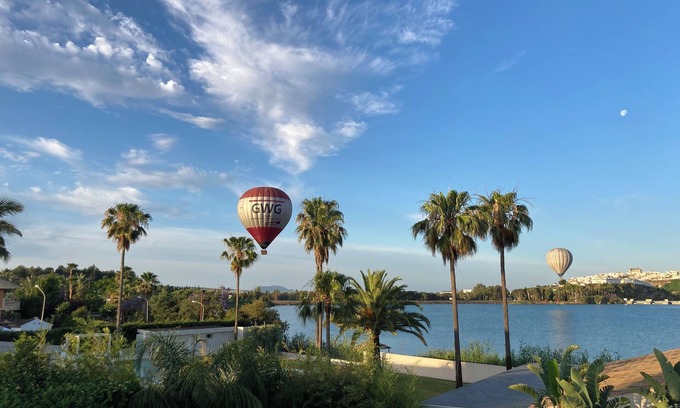 Arcos de la Frontera Ski Chalet | HOUSE WITH A VIEW. LAKE OF ARCHES.