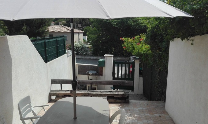 La Couronne House | House With Garden 200m Beach Residence