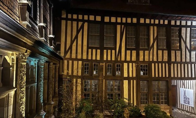 Brienne-le-Chateau Villa | House with garden 2 h from Paris, in the heart of the Forêt d'Orient park