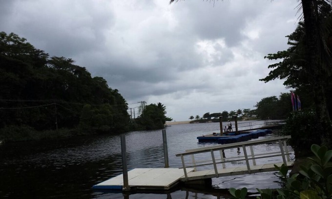 Barra do Una House | House with garden on the banks of the River Una - 1 suite