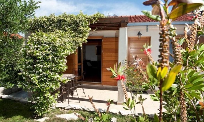 Mejasi House | House with garden perfect for a family holiday