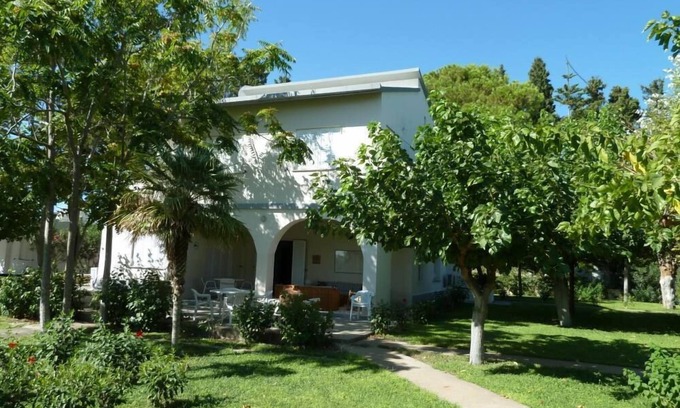 Faliraki Villa | House with gardenHouse with garden