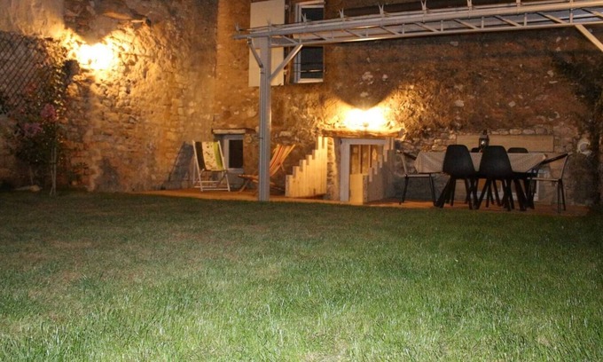 Capdrot House | House with Jardin aucoeur du Village de Monpazier