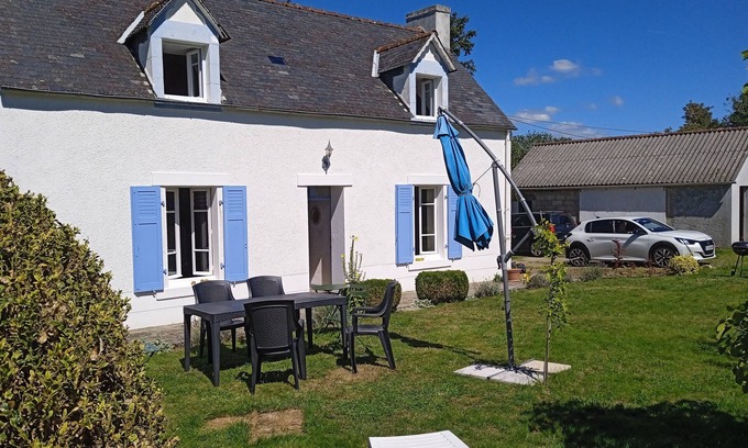 Clohars-Fouesnant House | House with large garden, quiet not overlooked, close to Bénodet, WIFI
