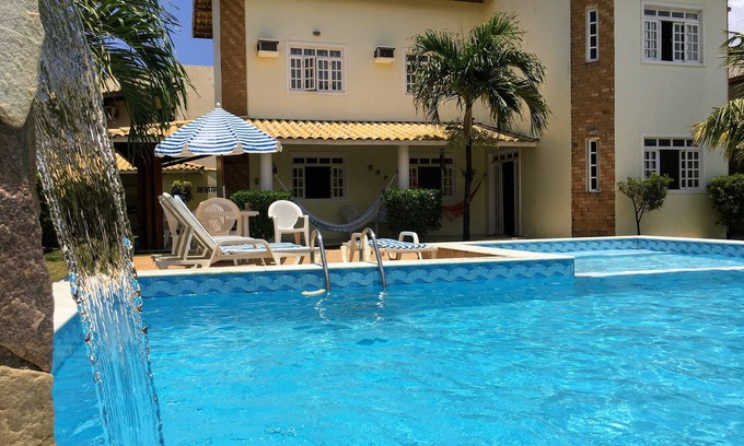 Flamengo House | House with pool, 100m from the beach, in a gated community! ideal for families!