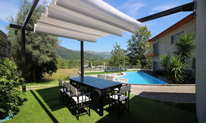 Amares House | House with pool and barbecue near Gerês