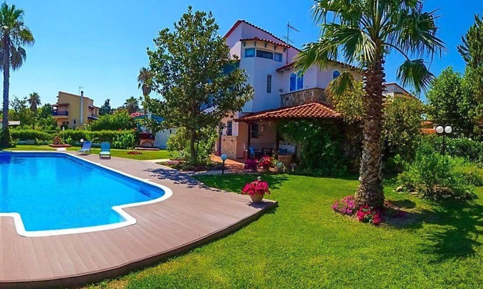 Possidi Villa | House with private pool