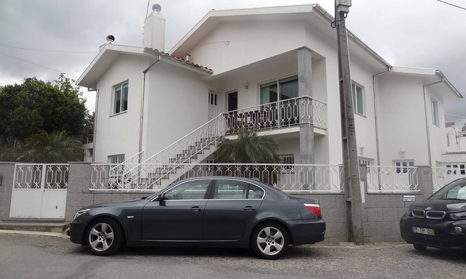 Santa Maria da Feira House | House with apartment with private entrance 25 Km from Porto