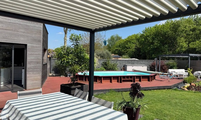 Sainte-Pazanne House | House with swimming pool between Nantes and Pornic