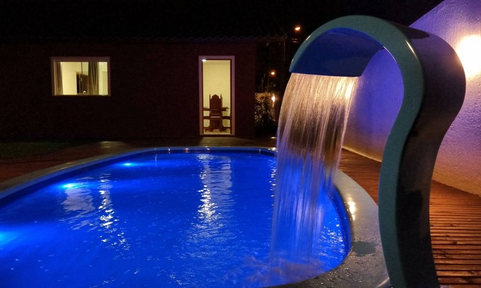 Alto Ribeirao Leste House | house with swimming pool, internet wi-fi, air conditioning near the south beaches of the island