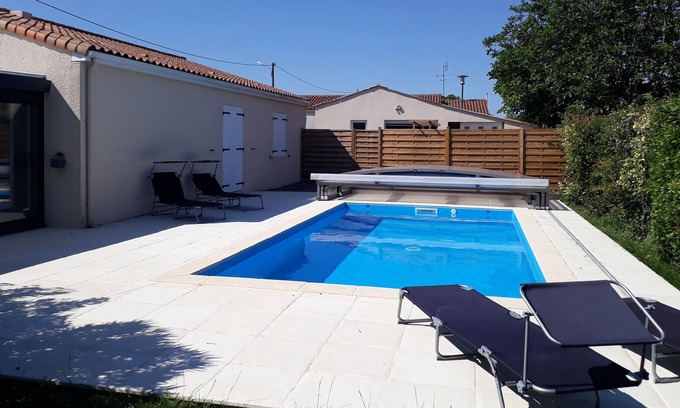 Puyravault House | House with swimming pool - Marais poitevin - near seaside