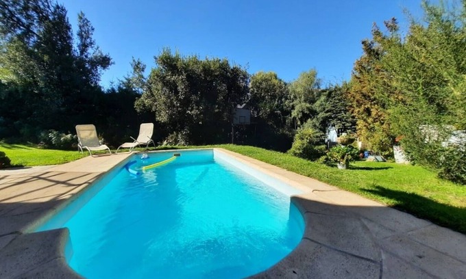Angostura House | House with swimming pool, easy access, a few meters from downtown.