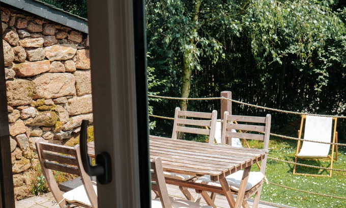 Le Tronchet House | House with terrace and garden - near St Malo