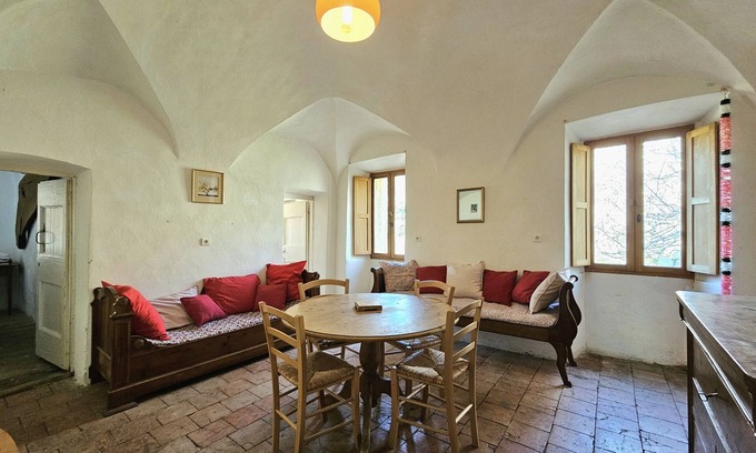 Pioggiola House | HOUSE with TERRACE & GARDENS