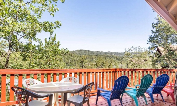 Arrowbear Lake House | House with View | Comfort | Hiking | Nearby Slopes