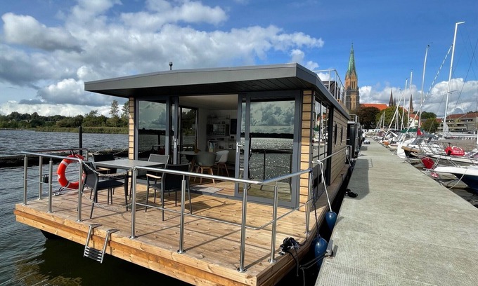 Sieseby Boat Rental | Houseboat Fjord Schleiliebe with roof terrace in Schleswig