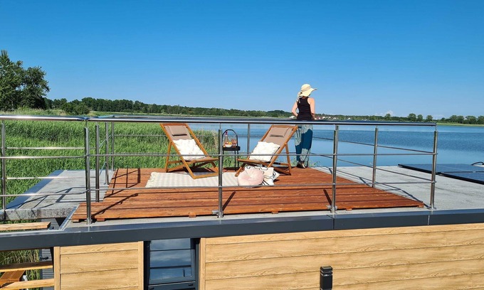 Łazy Boat Rental | Houseboat in Łazy by Lake Jamno