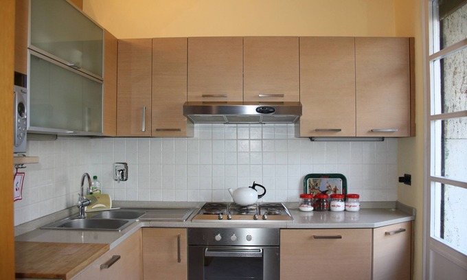 San Donato-San Vitale Apartment | HOUSECONSOLINI FAIR - FIG - HISTORIC CENTER - HOME ARTIST