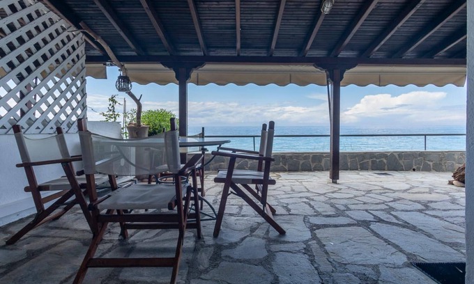 Siviri Apartment | Houseloft Grand Sunset Siviri Beach