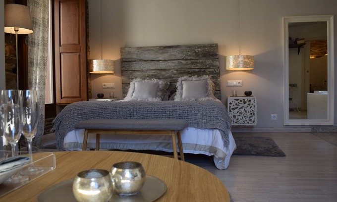 Samos Cottage | Houses of Outeiro for 2 people