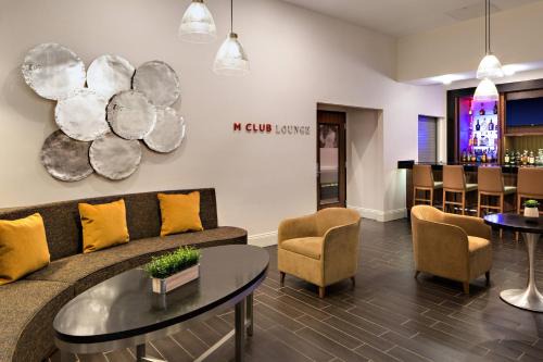 Southeast Houston Hotel | Houston Marriott South at Hobby Airport