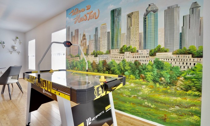 Clodine House | Houston Wall Mural, A Getaway Escape