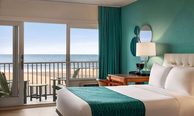 Ocean City Hotel | Howard Johnson by Wyndham Ocean City Oceanfront