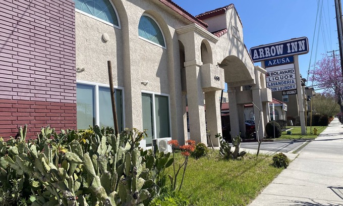 Azusa Hotel | Howard Johnson by Wyndham Azusa