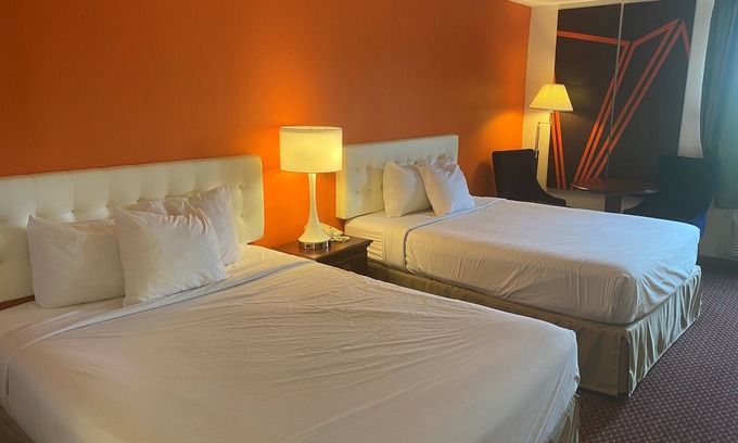 Manteno Hotel | Howard Johnson by Wyndham Manteno
