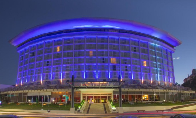 Parana Hotel | Howard Johnson Plaza Resort & Casino Mayorazgo