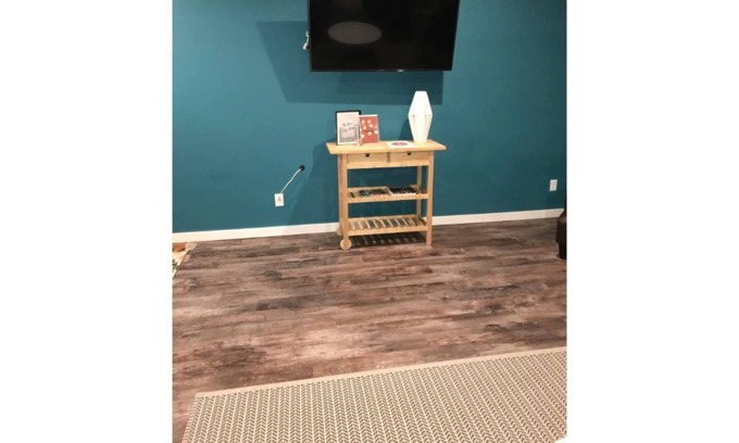 Pontiac Apartment | Howard Street Loft-The RiverCity House (No Extra Fees)
