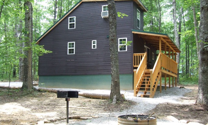 Spencer Cabin | HS-Two bedroom, Cumberland Plateau Retreat (Three + nights $75 OFF)