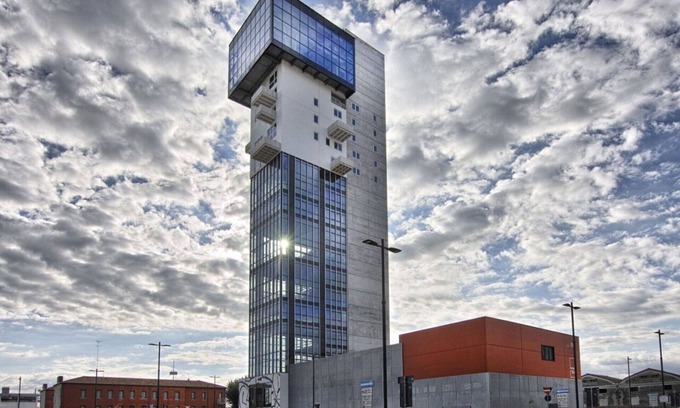 Mestre Apartment | Htm Tower - 702 - 703 Comfort Studio by Halldis