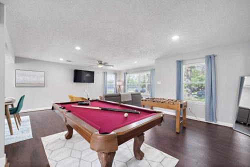 Bellaire House | Htown Escape Nr Med Center, Galleria, Nrg Games