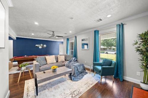 Willow Meadows/Willowbend Area House | Htown Home Near Nrg, Med Center Bbq Yard Games