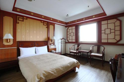 Ren'ai District Hotel | Hua Du Hotel
