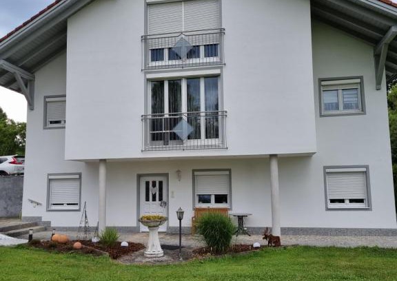Hengersberg Apartment | Huber's Ferienwohnung