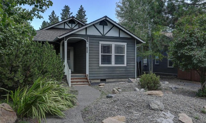 River West House | Huckleberry Cottage
