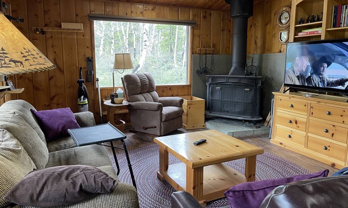 Last Chance Cabin | Huckleberry Hut | Yellowstone Cabin|